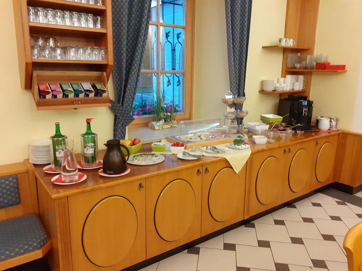Bildungshaus Schloss Krastowitz 호텔 클라겐푸르트 외부 사진
