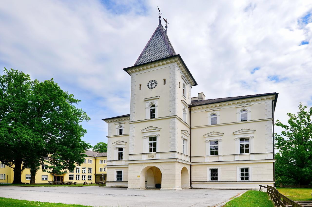 Bildungshaus Schloss Krastowitz 호텔 클라겐푸르트 외부 사진